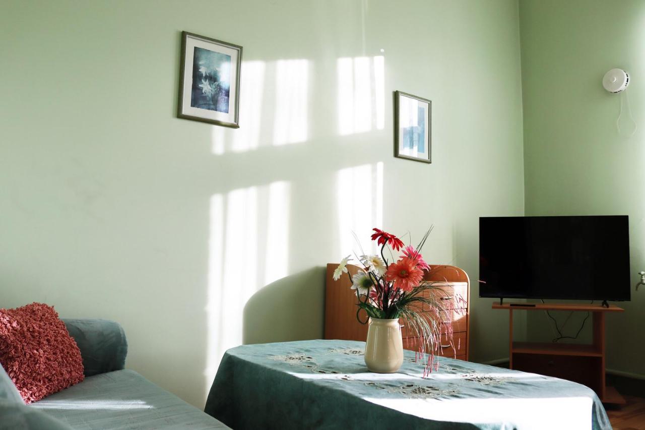 Hostel Louna Parnu Luaran gambar